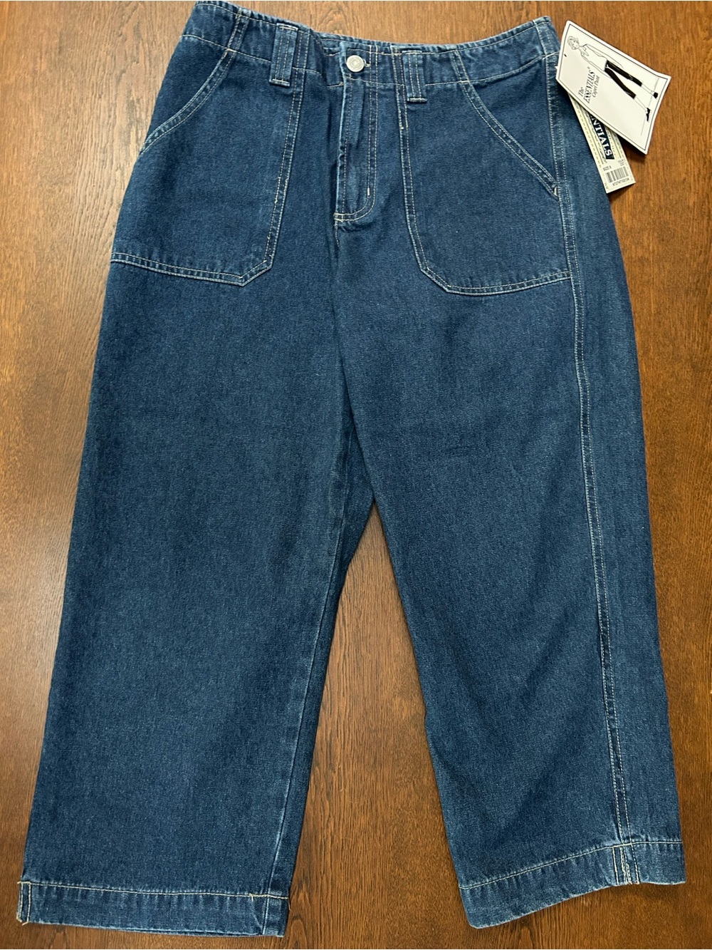 Home Essentials Dark Blue Relaxed Fit Women’s Jeans, size 8. Soft fabric.